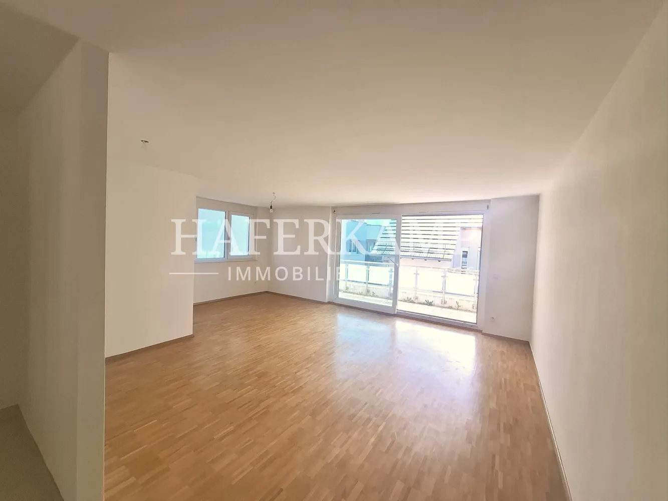 4 Zimmer Wohnung mit 105 m² in Stuttgart – Bild 1