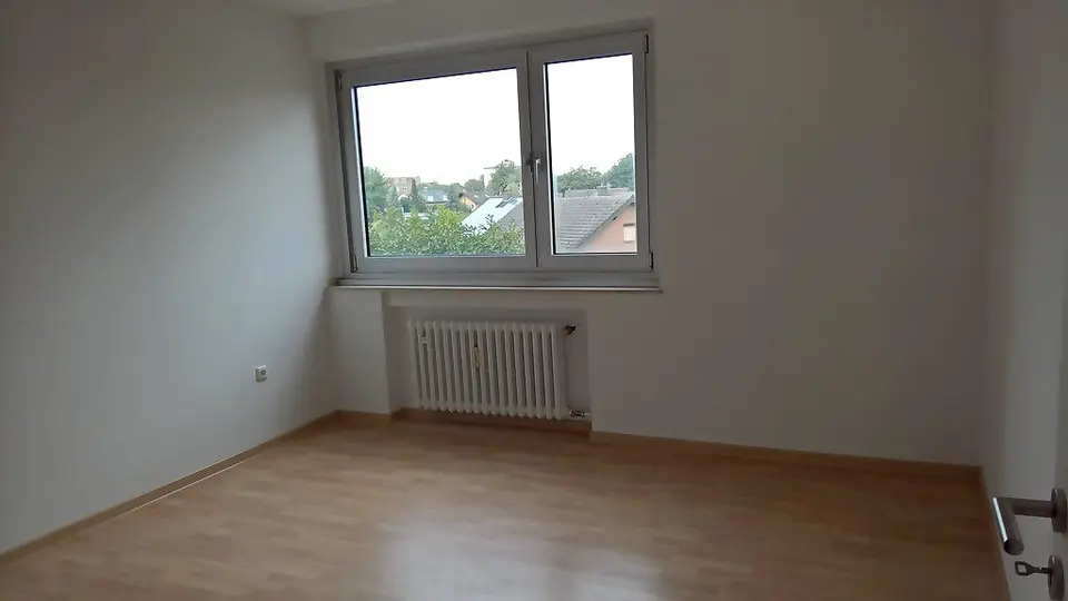 4 Zimmer Wohnung mit 80 m² in Bergheim – Bild 1