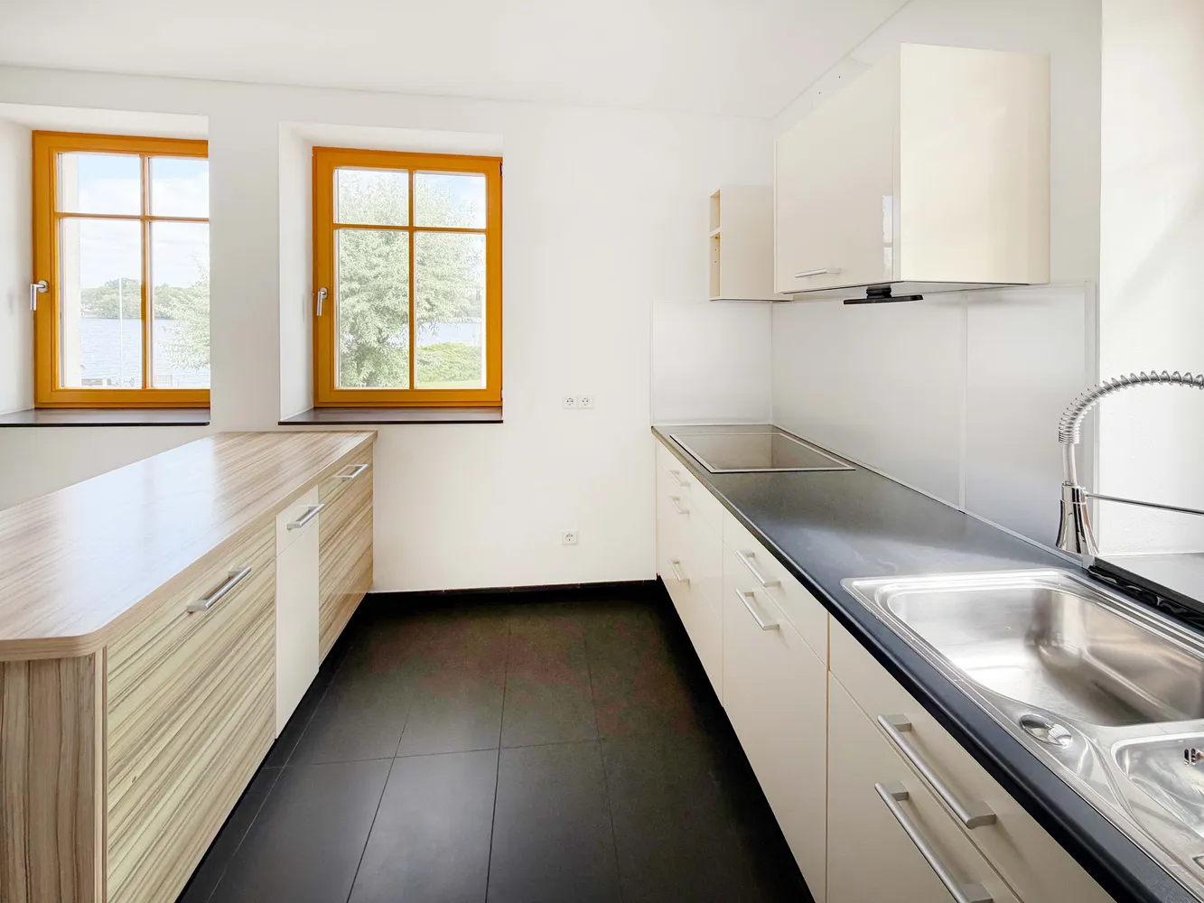 6 Zimmer Wohnung mit 281 m² in Berlin – Bild 9