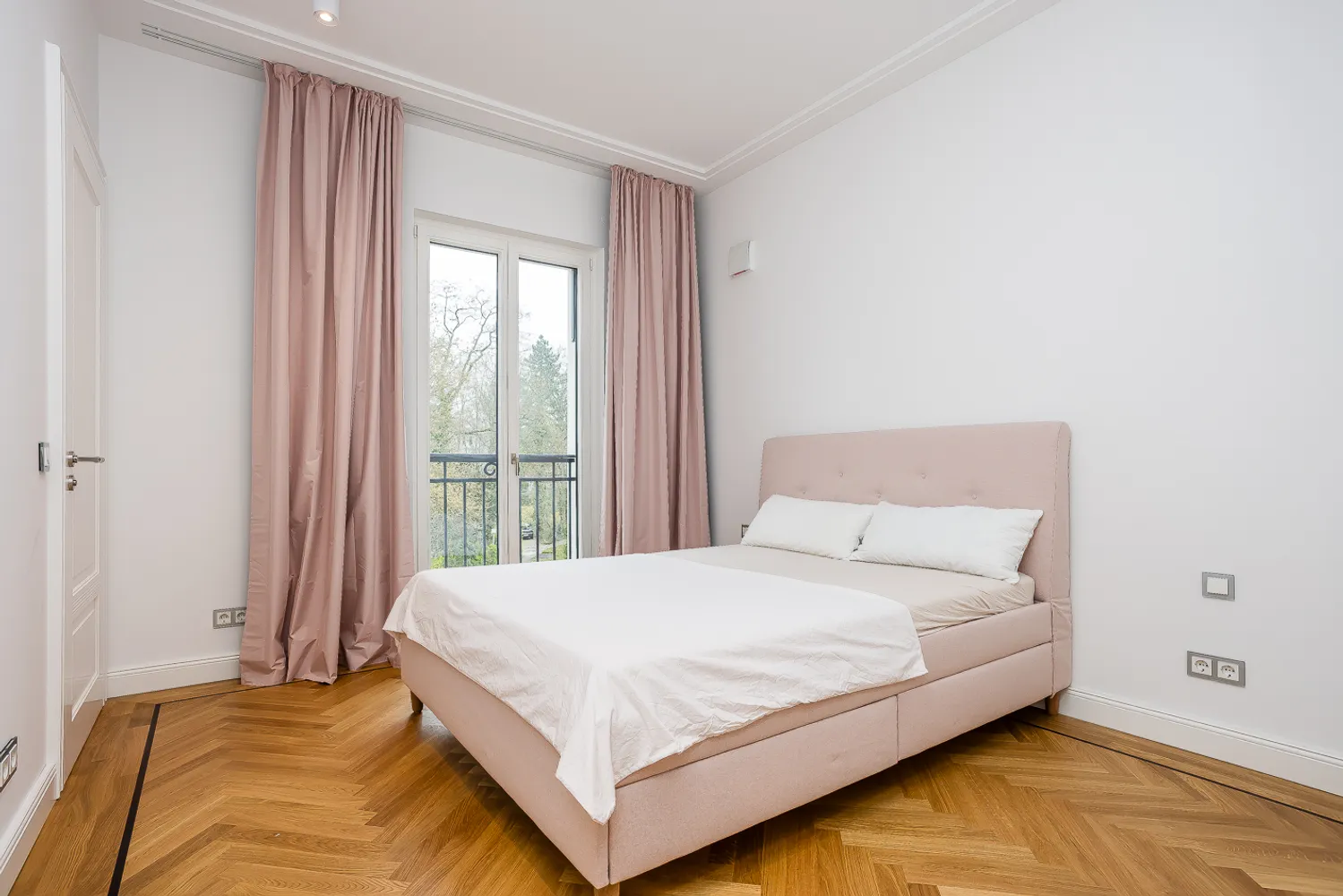 2 room apartment with 77 m² in Berlin – Photo 5