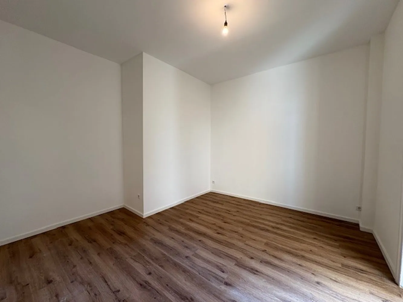3 Zimmer Wohnung mit 86 m² in Wiesbaden – Bild 7
