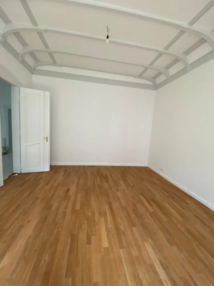 7 Zimmer Wohnung mit 204 m² in Frankfurt am Main – Bild 3