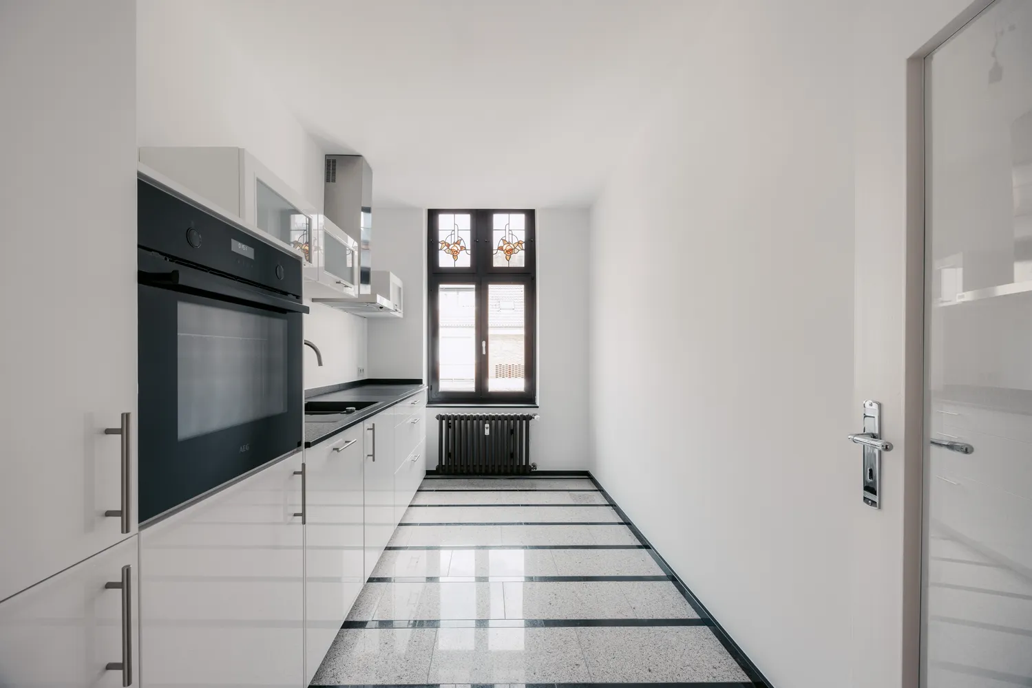 5 Zimmer Wohnung mit 182 m² in Düsseldorf – Bild 6