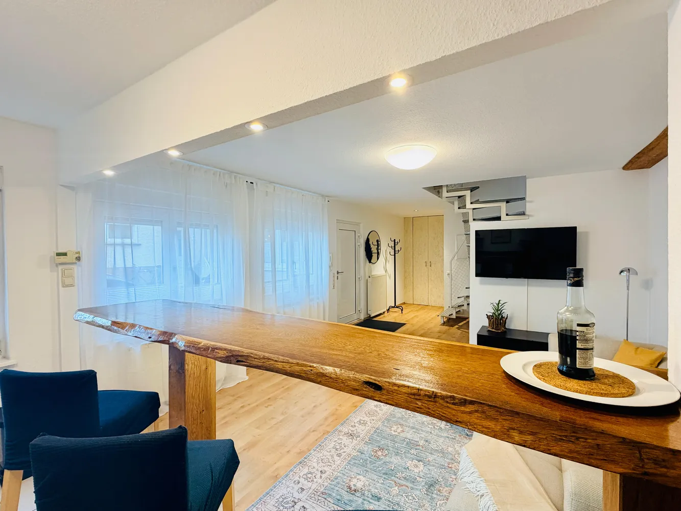 2 Zimmer Wohnung mit 75 m² in Karlsruhe – Bild 6