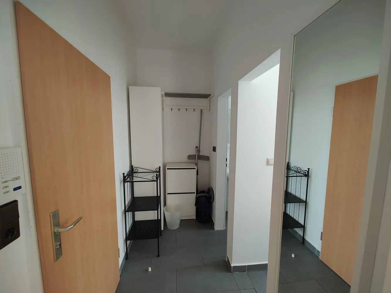 1 Zimmer Wohnung mit 28 m² in Köln – Bild 6