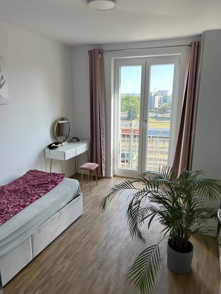 4 Zimmer Wohnung mit 100 m² in Dresden – Bild 7