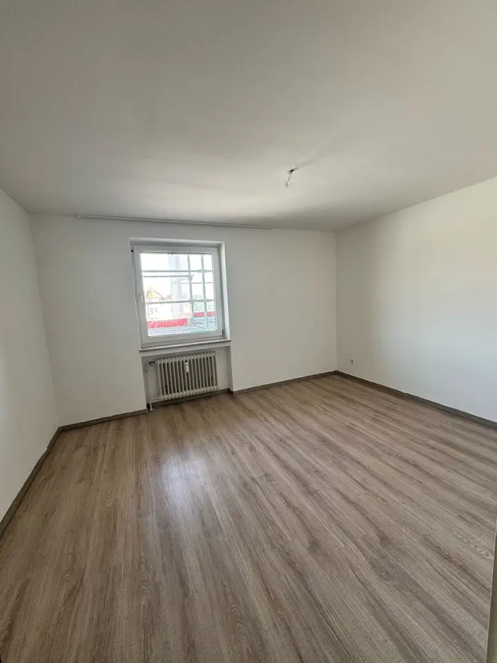 3 Zimmer Wohnung mit 78 m² in Nürnberg – Bild 1