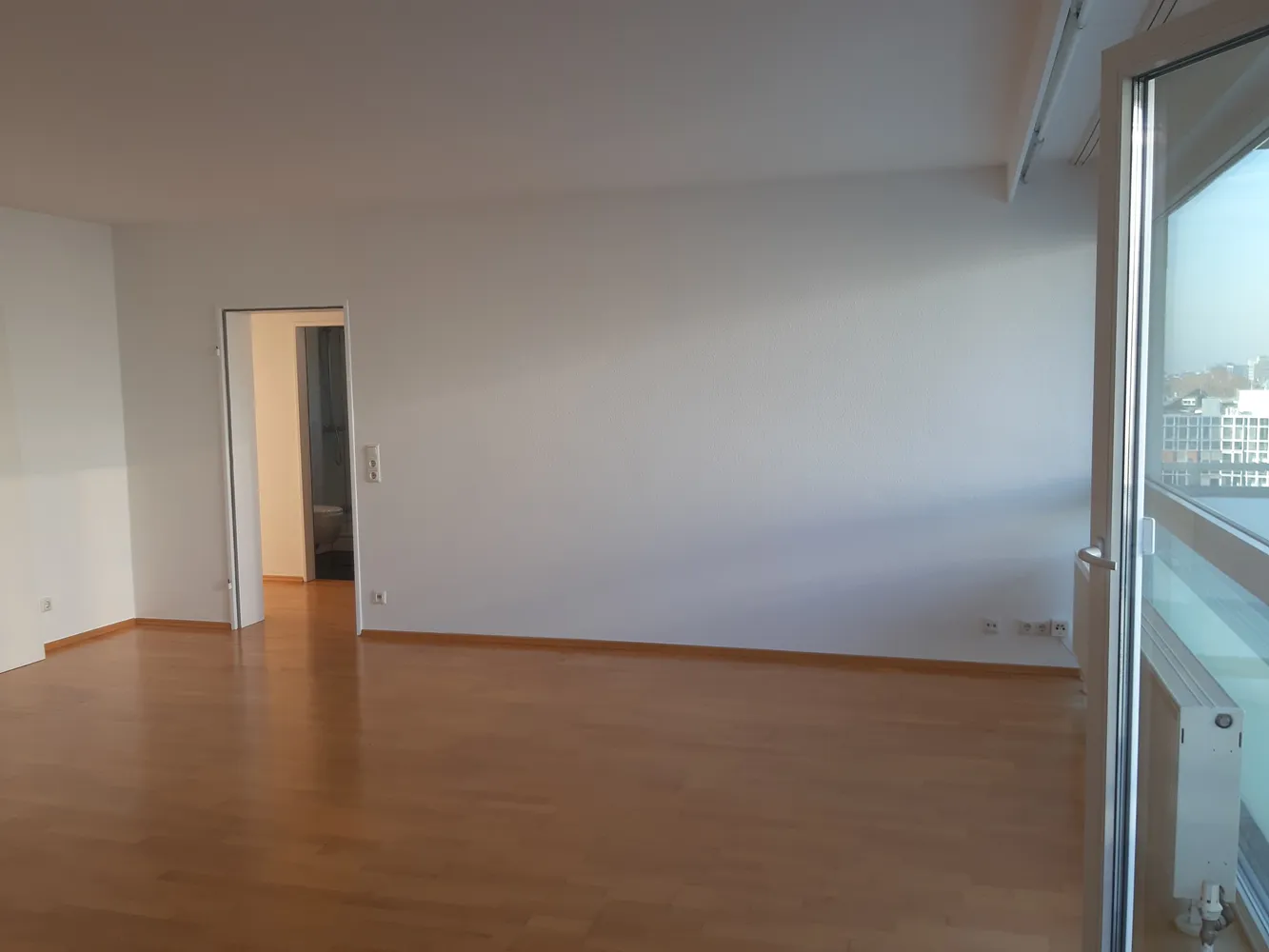 3 Zimmer Wohnung mit 96 m² in Frankfurt am Main – Bild 6