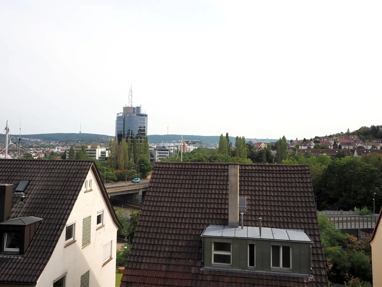 4 Zimmer Wohnung mit 81 m² in Stuttgart – Bild 2