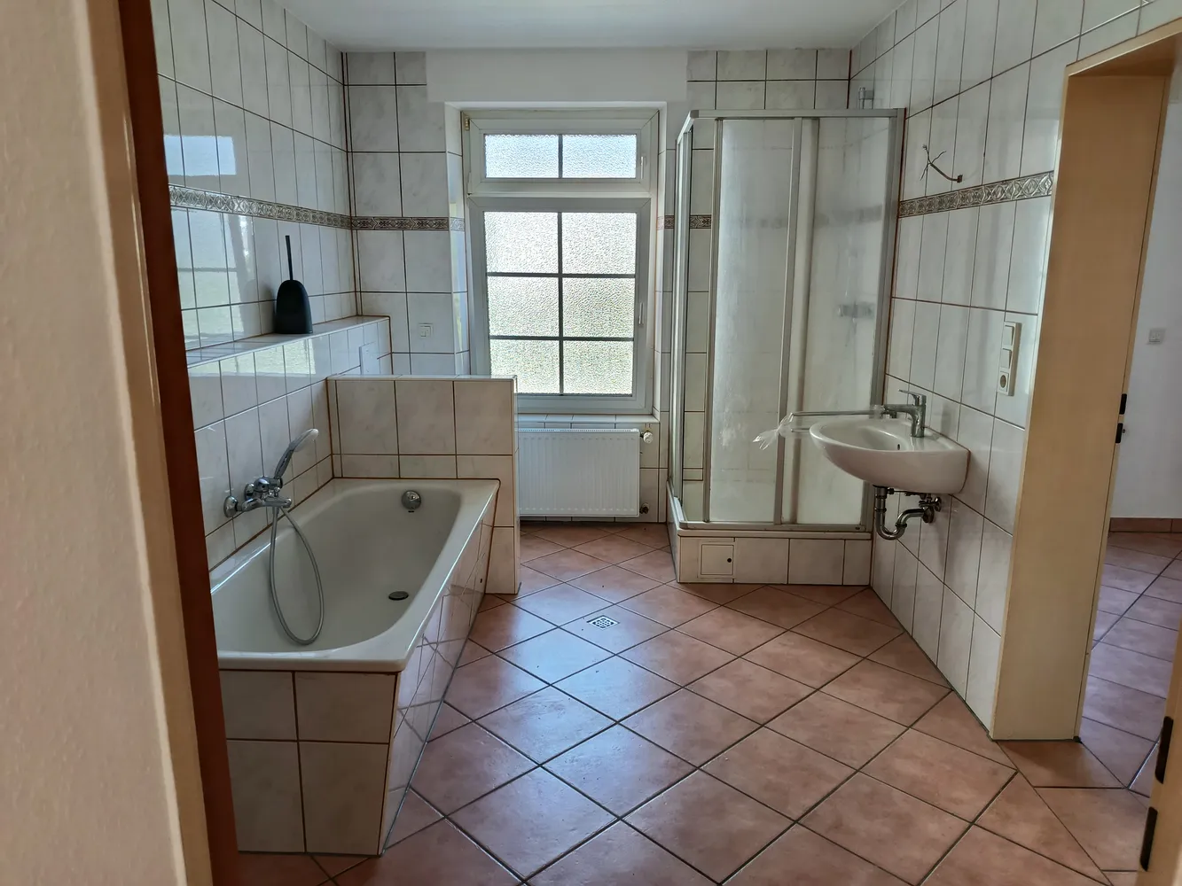 2 Zimmer Wohnung mit 65 m² in Krefeld – Bild 3
