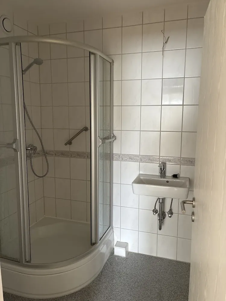 2 Zimmer Wohnung mit 80 m² in Berlin – Bild 5