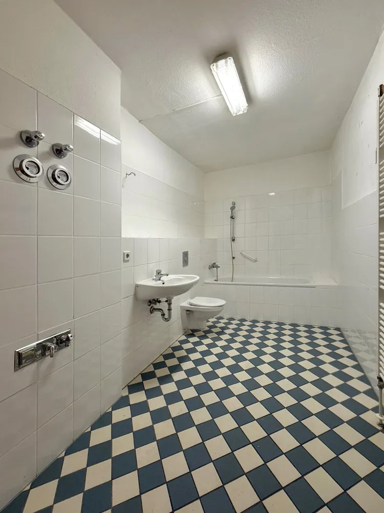 2 Zimmer Wohnung mit 58 m² in Suhl – Bild 9