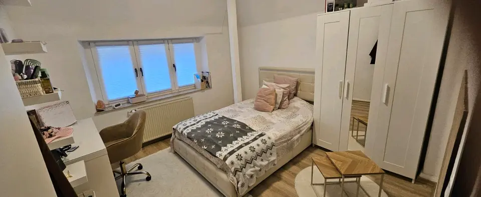 7 Zimmer Wohnung mit 150 m² in Viersen – Bild 8