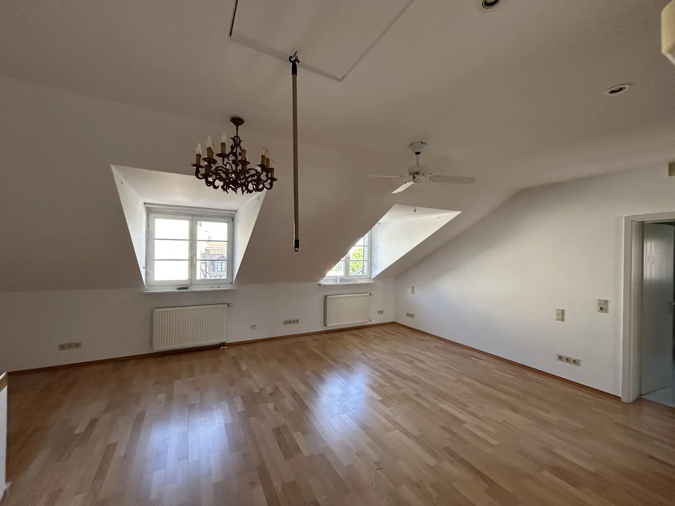 2 Zimmer Wohnung mit 78 m² in Wiesbaden – Bild 9