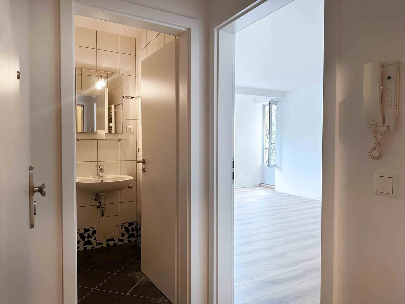 1 Zimmer Wohnung mit 33 m² in Halle (Saale) – Bild 3