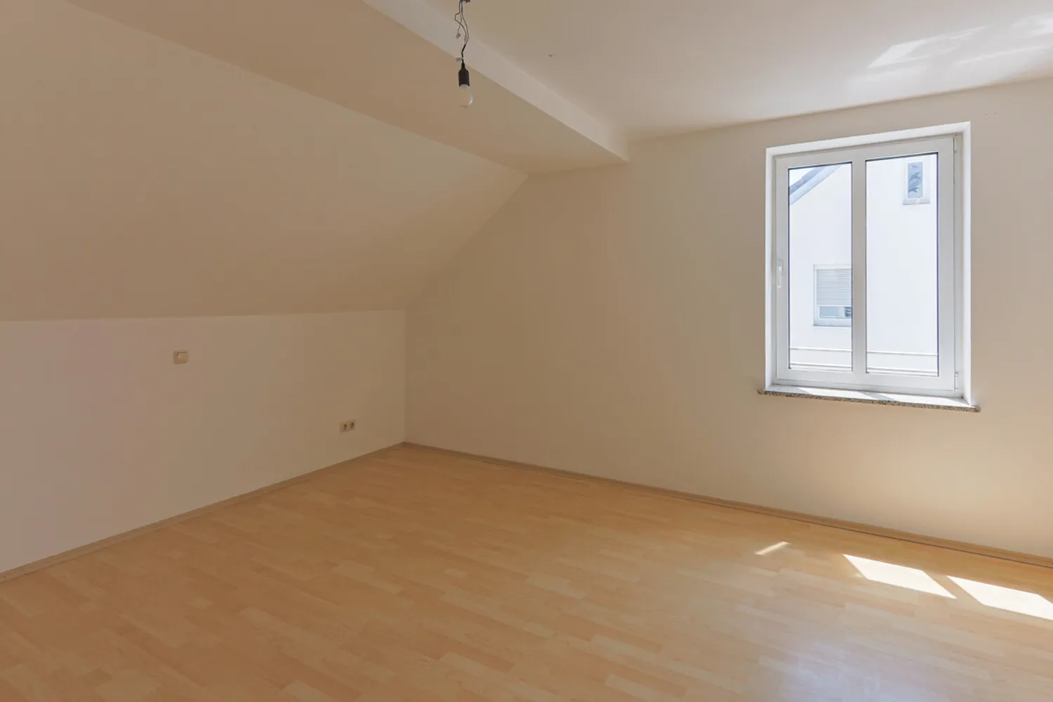 3 Zimmer Wohnung mit 83 m² in Ingolstadt – Bild 8