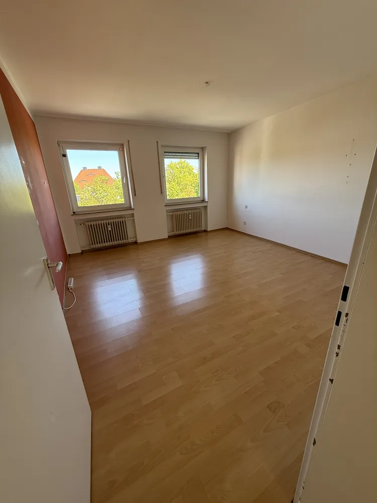 3 Zimmer Wohnung mit 88 m² in Nürnberg – Bild 2