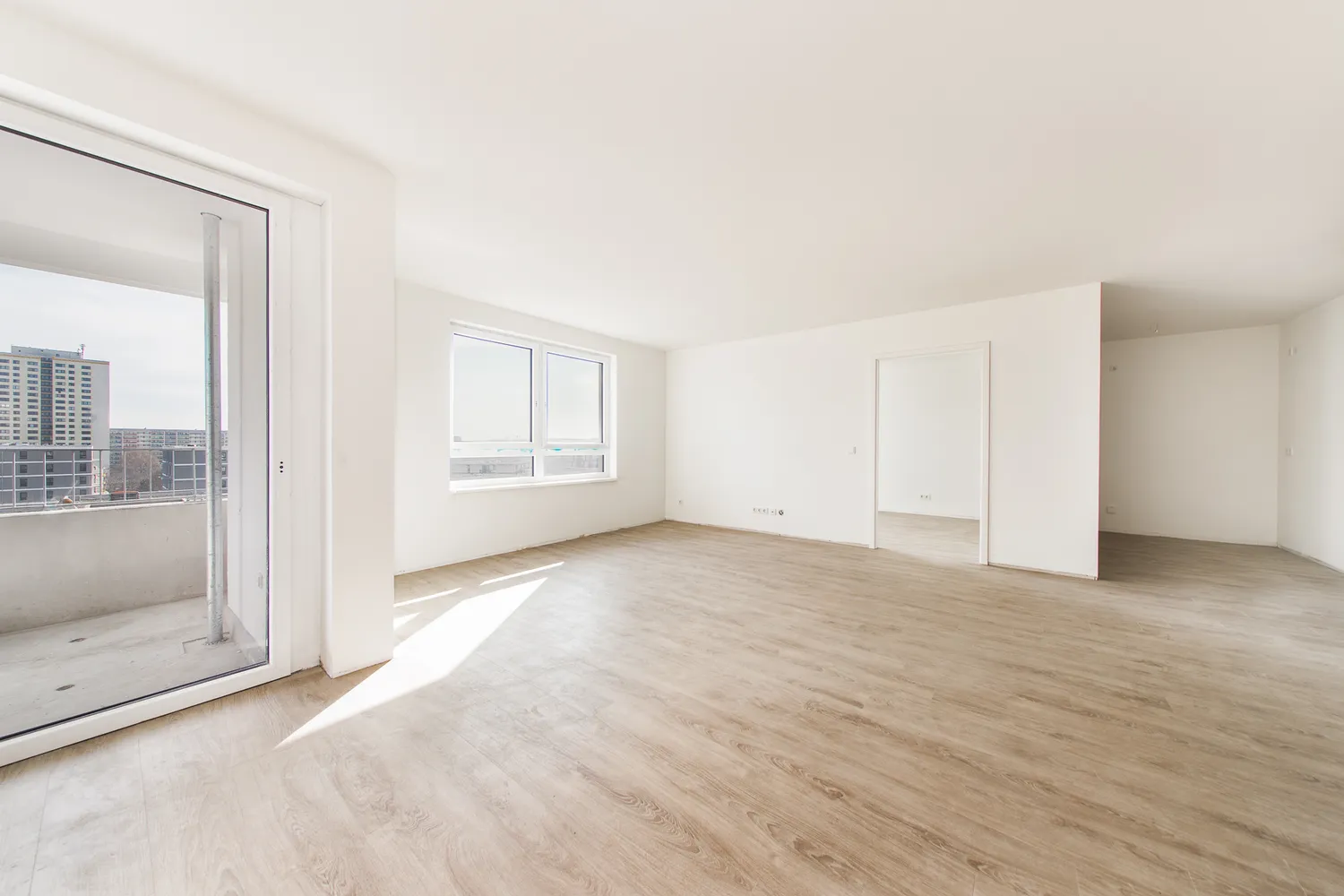 2 Zimmer Wohnung mit 74 m² in Berlin – Bild 1