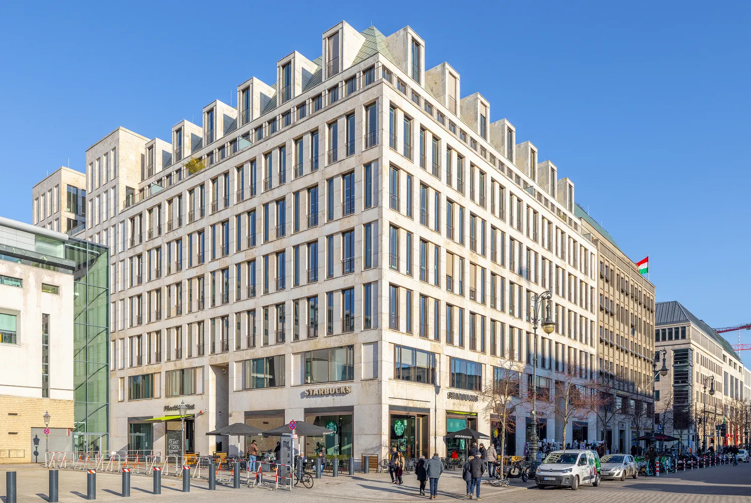 3 Zimmer Wohnung mit 205 m² in Berlin – Bild 2