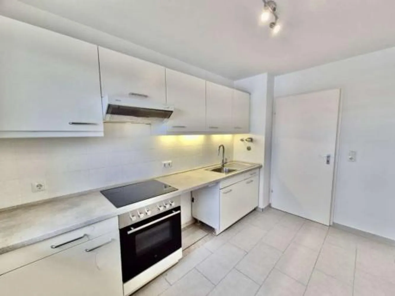 2 Zimmer Wohnung mit 53 m² in München – Bild 3