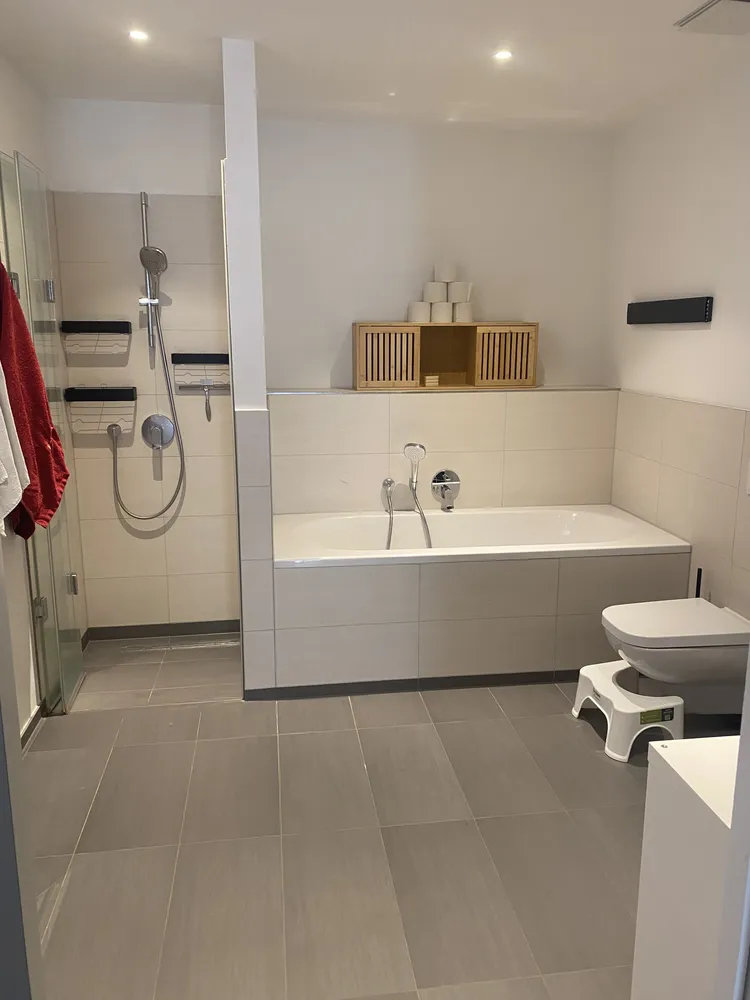 2 Zimmer Wohnung mit 76 m² in Dresden – Bild 7