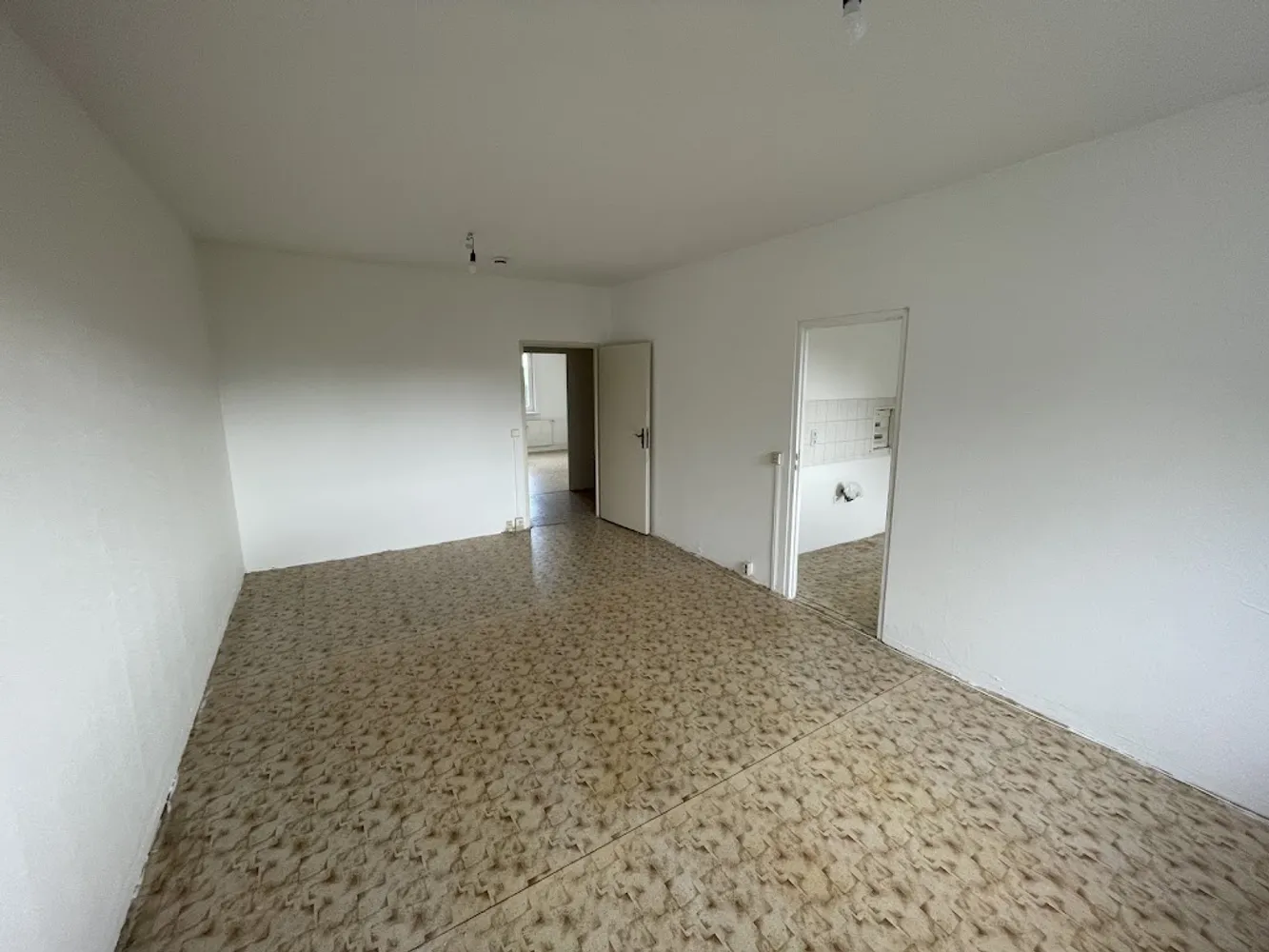 2 Zimmer Wohnung mit 53 m² in Berlin – Bild 9