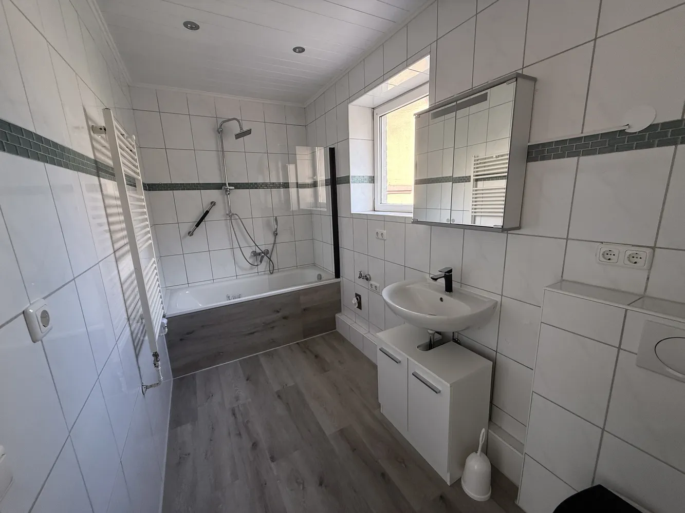 4 Zimmer Wohnung mit 76 m² in Mülheim an der Ruhr – Bild 1