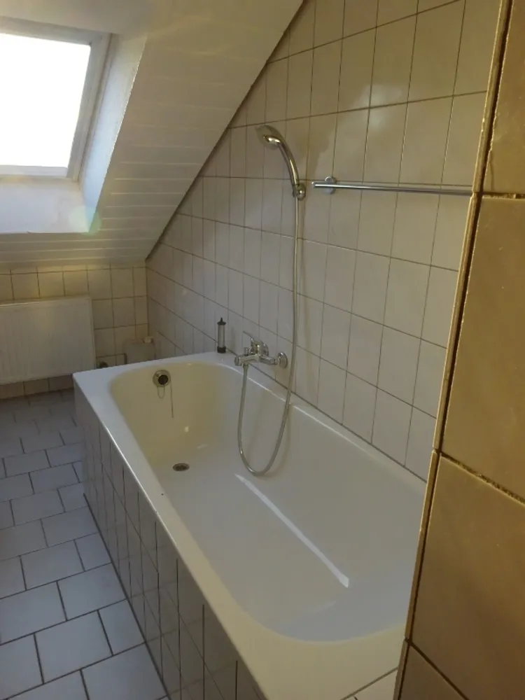 4 Zimmer Wohnung mit 65 m² in Duisburg – Bild 7
