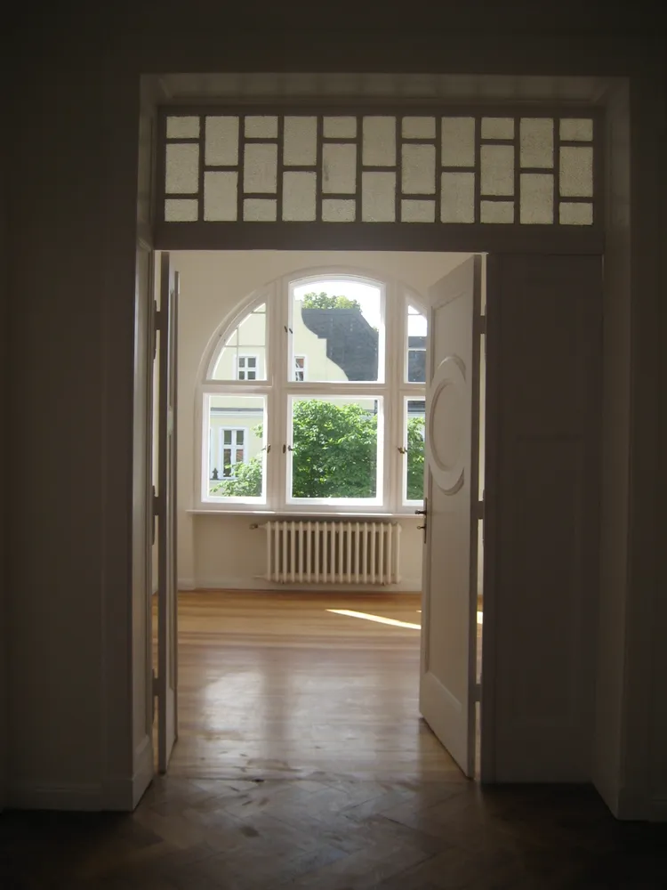 7 Zimmer Wohnung mit 182 m² in Berlin – Bild 3