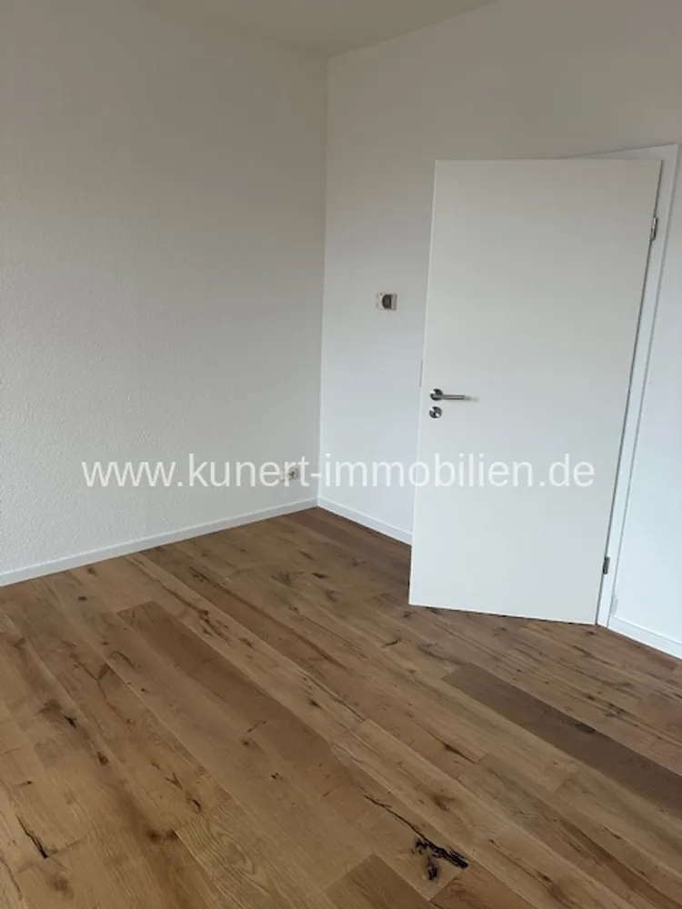 2 Zimmer Wohnung mit 65 m² in Halle (Saale) – Bild 1
