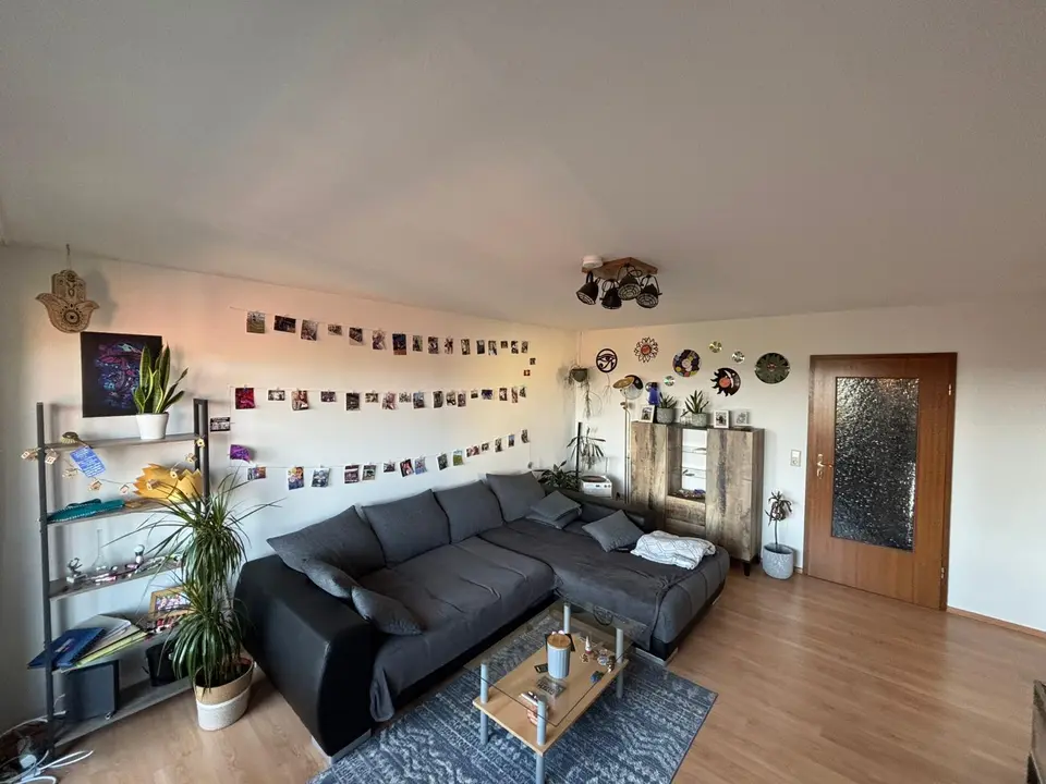 2 Zimmer Wohnung mit 56 m² in Hof – Bild 2