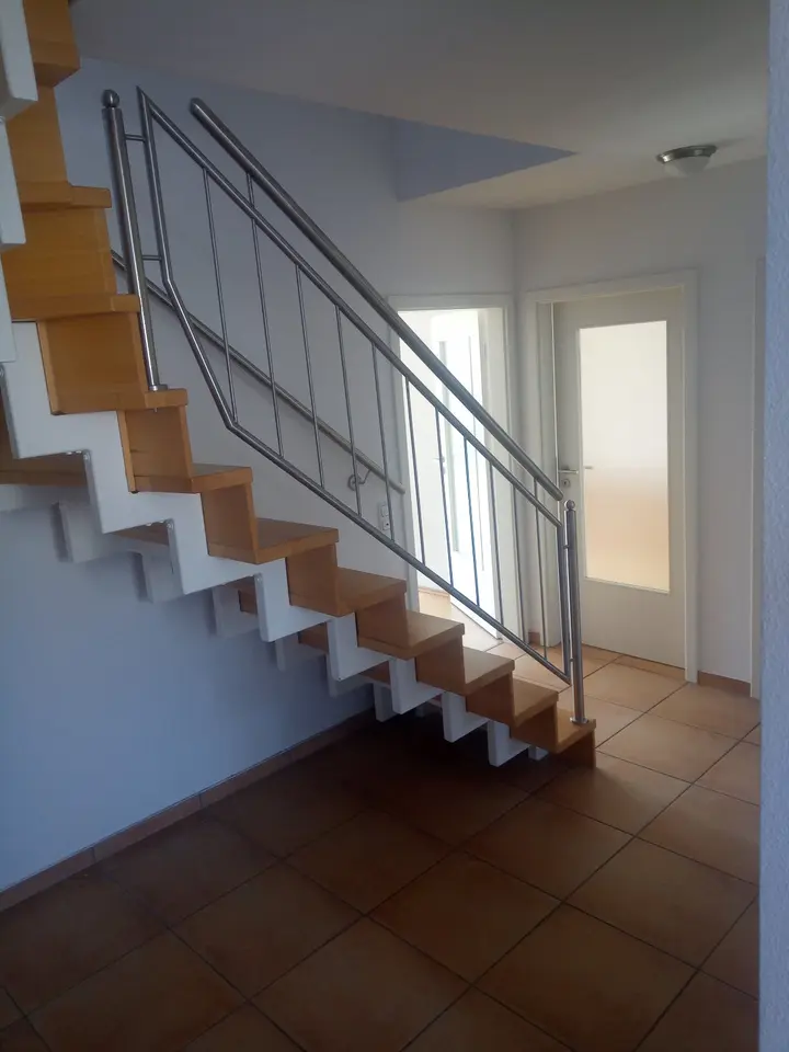 3 Zimmer Wohnung mit 105 m² in Limburg an der Lahn – Bild 2