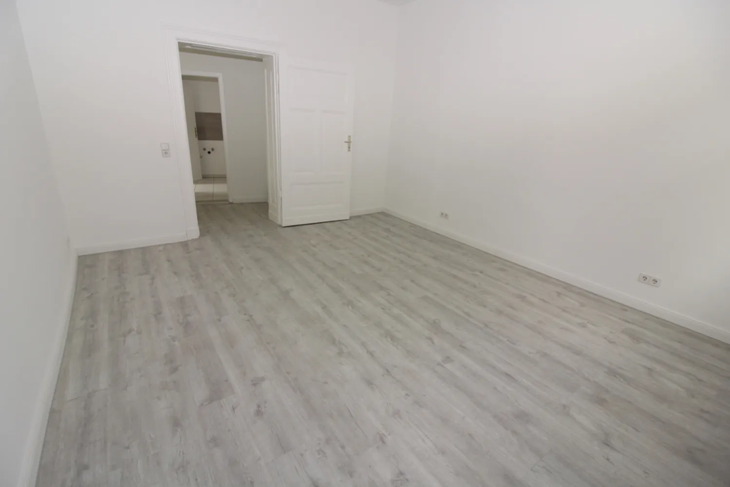 2 Zimmer Wohnung mit 61 m² in Magdeburg – Bild 2