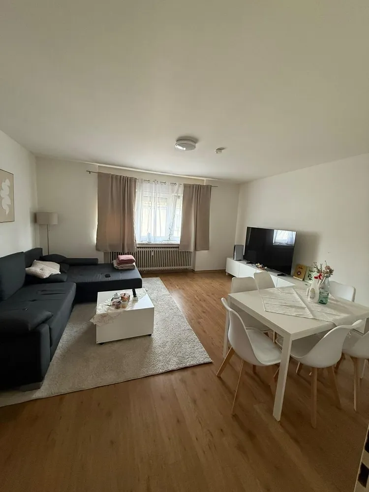 2 Zimmer Wohnung mit 68 m² in Solingen – Bild 1
