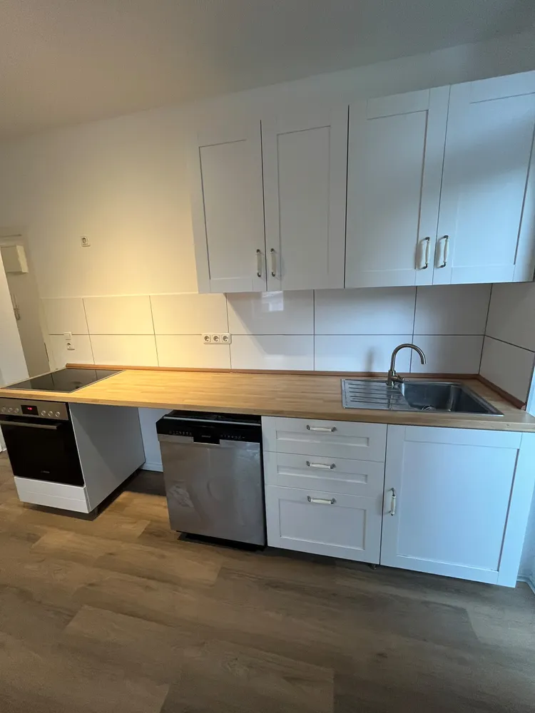 4 Zimmer Wohnung mit 103 m² in Lübeck – Bild 2