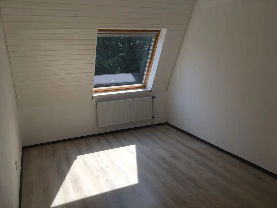 2 Zimmer Wohnung mit 65 m² in Bremen – Bild 2