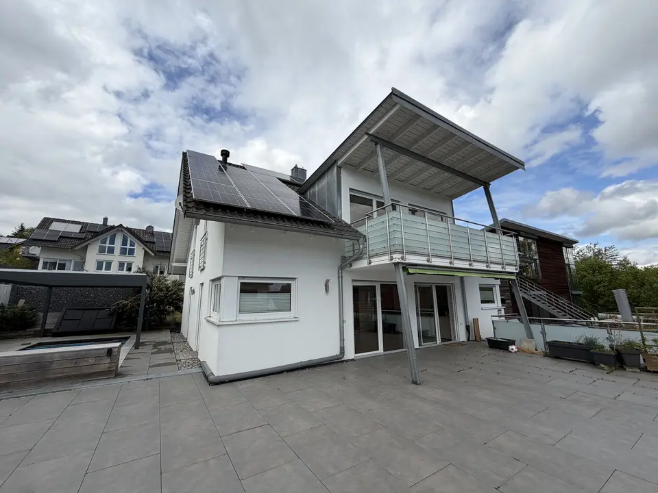8 Zimmer Haus mit 200 m² in Tuttlingen – Bild 2