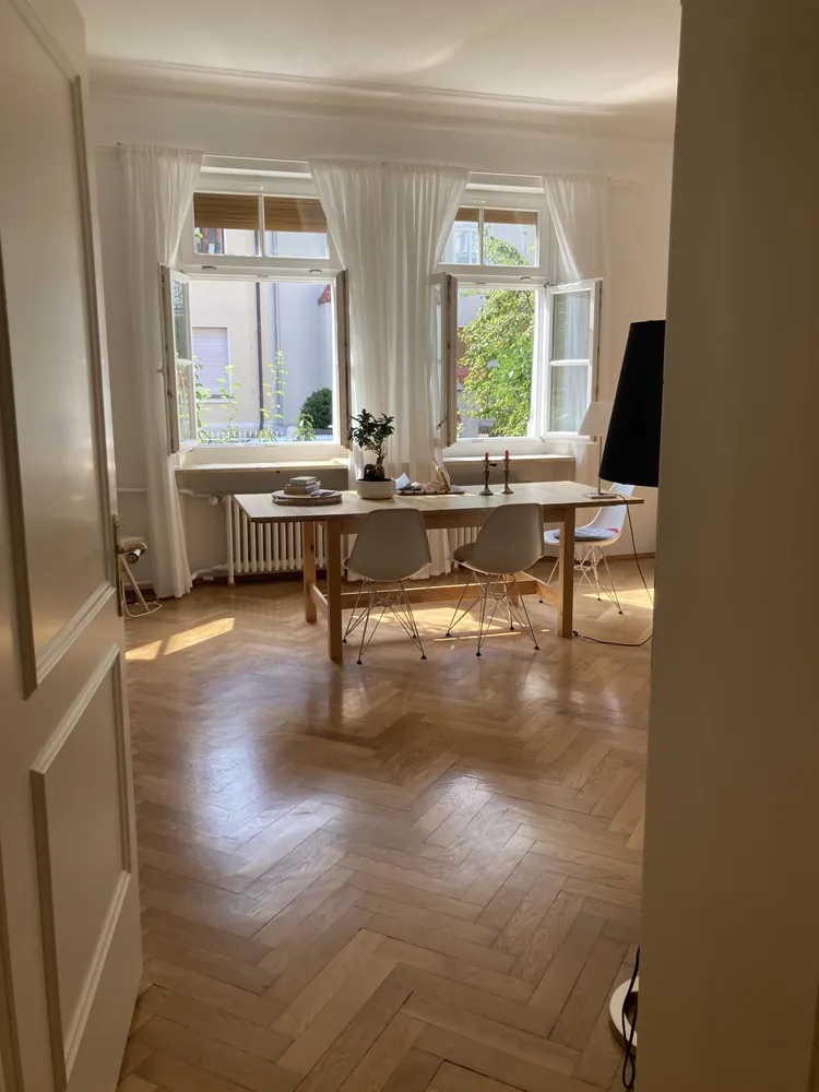 3 Zimmer Wohnung mit 110 m² in München – Bild 2