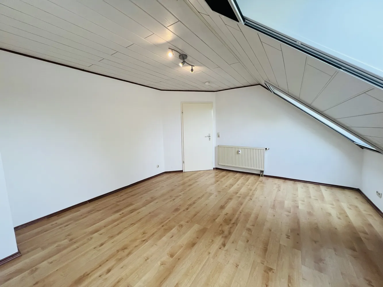 3 Zimmer Wohnung mit 94 m² in Ludwigshafen am Rhein – Bild 12