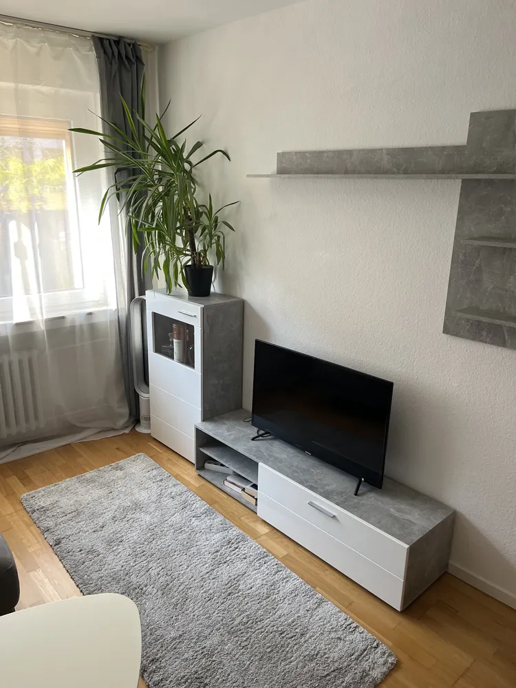 2 Zimmer Wohnung mit 57 m² in Köln – Bild 2