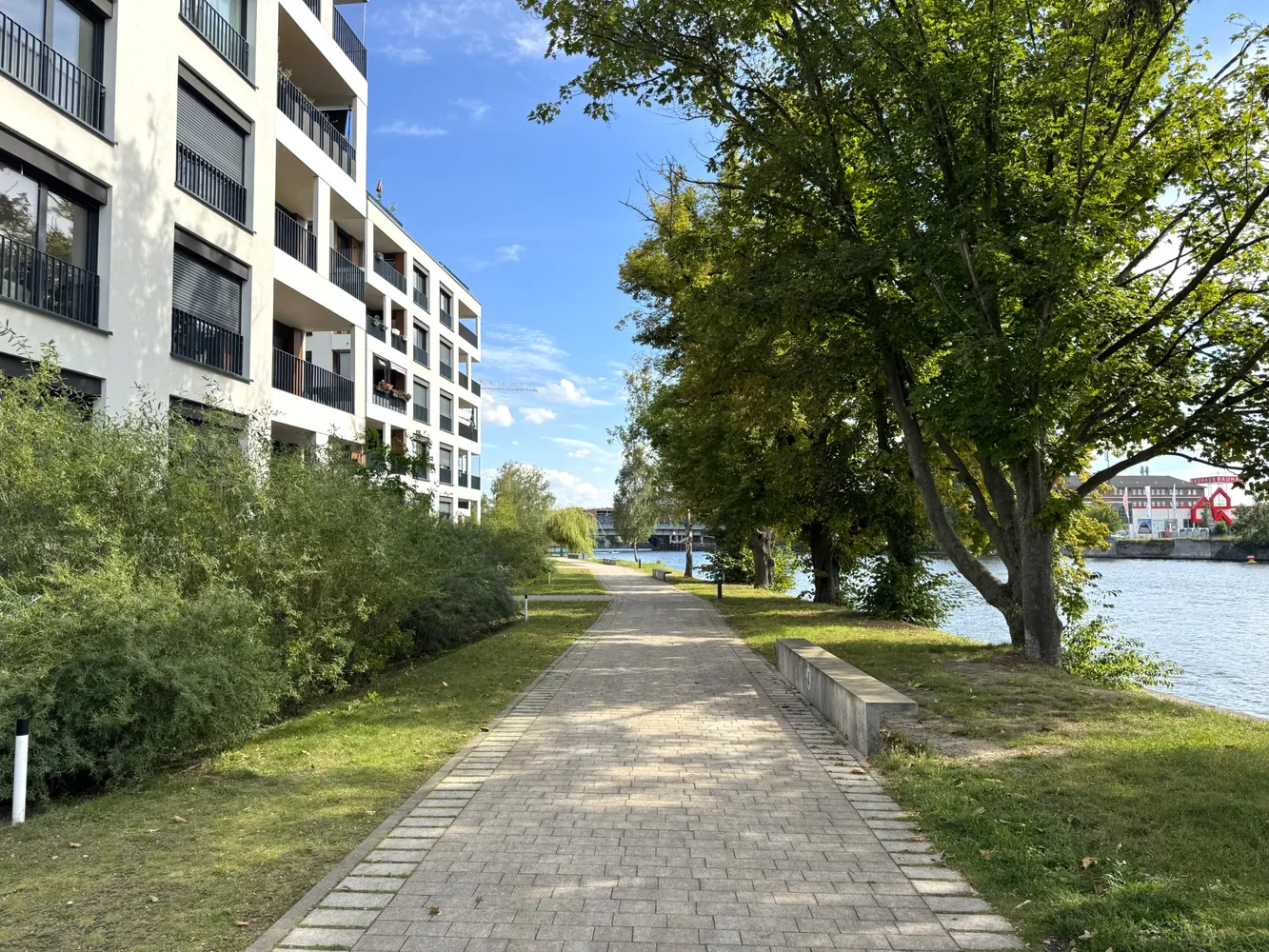 1 Zimmer Wohnung mit 30 m² in Berlin – Bild 1
