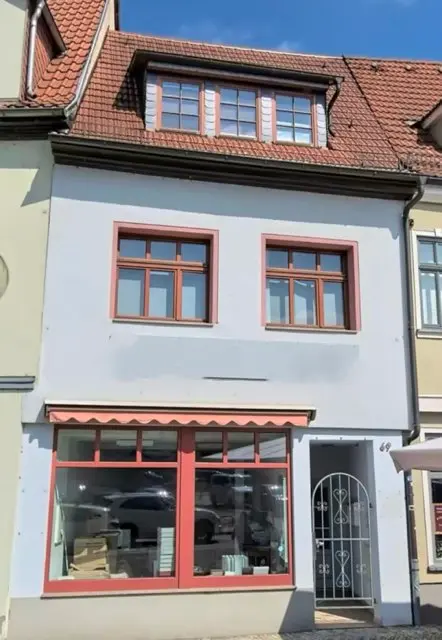 2 Zimmer Wohnung mit 42 m² in Erfurt – Bild 1