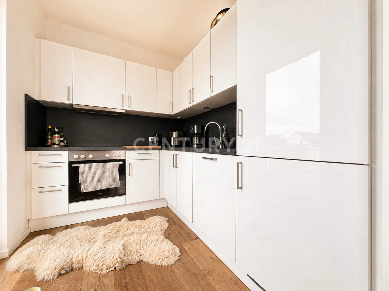 3 Zimmer Wohnung mit 86 m² in Frankfurt am Main – Bild 6