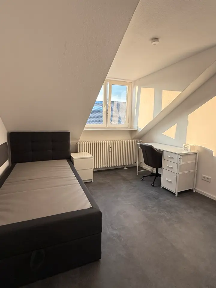 WG-Zimmer mit 60 m² in Düren – Bild 2