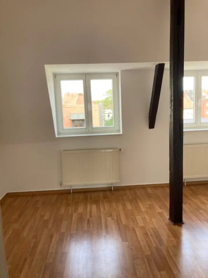 3 Zimmer Wohnung mit 88 m² in Weißenfels – Bild 7