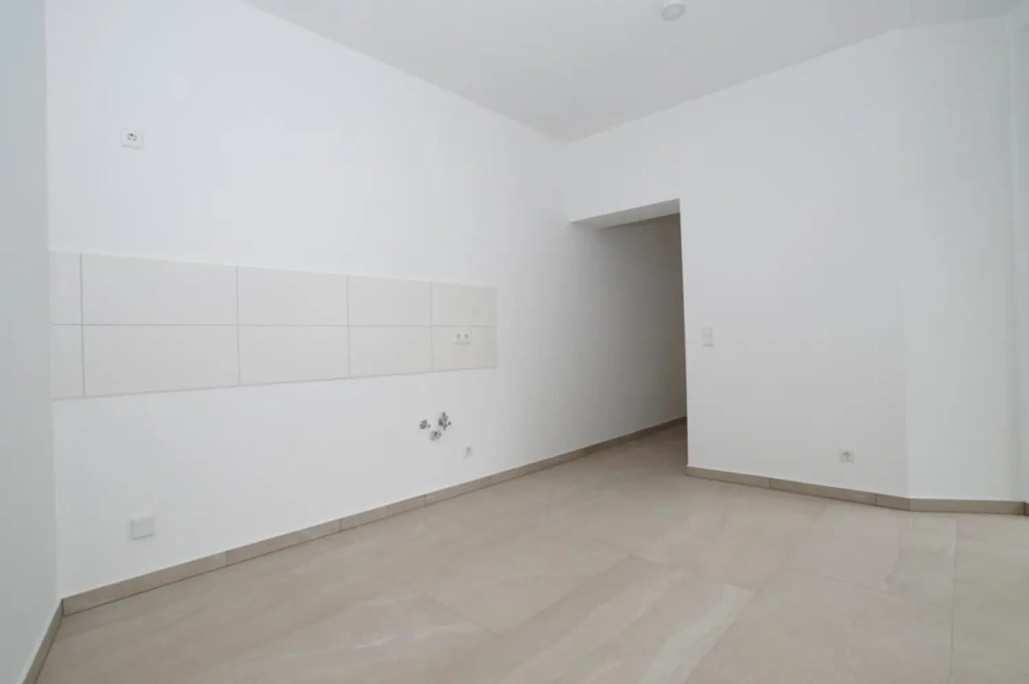 4 Zimmer Wohnung mit 99 m² in Magdeburg – Bild 12