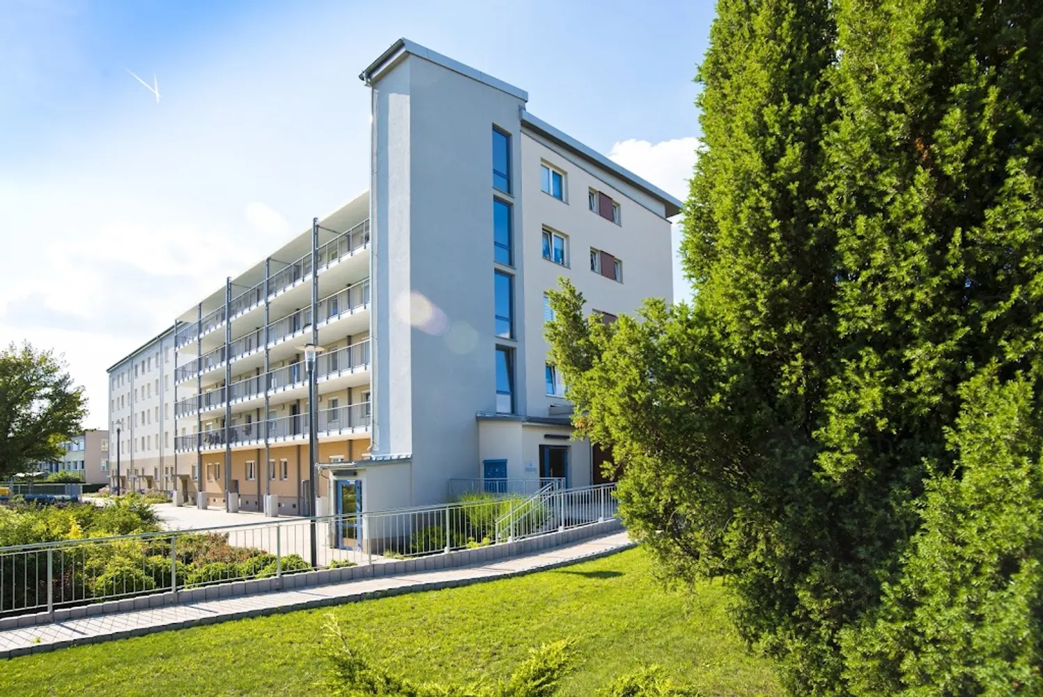 2 Zimmer Wohnung mit 58 m² in Hoyerswerda – Bild 3