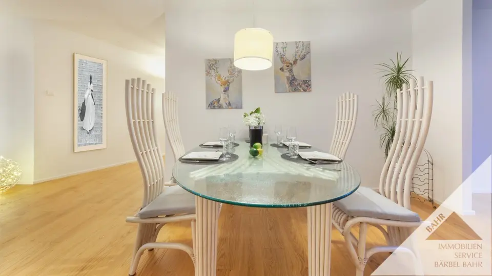 4 Zimmer Wohnung mit 123 m² in Böblingen – Bild 3
