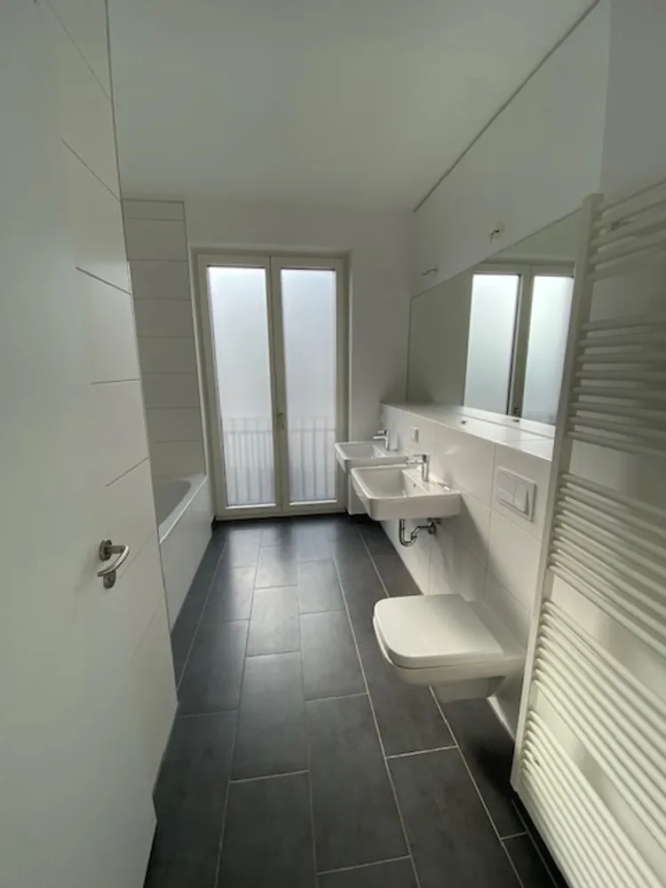 3 Zimmer Wohnung mit 100 m² in Stuttgart – Bild 6