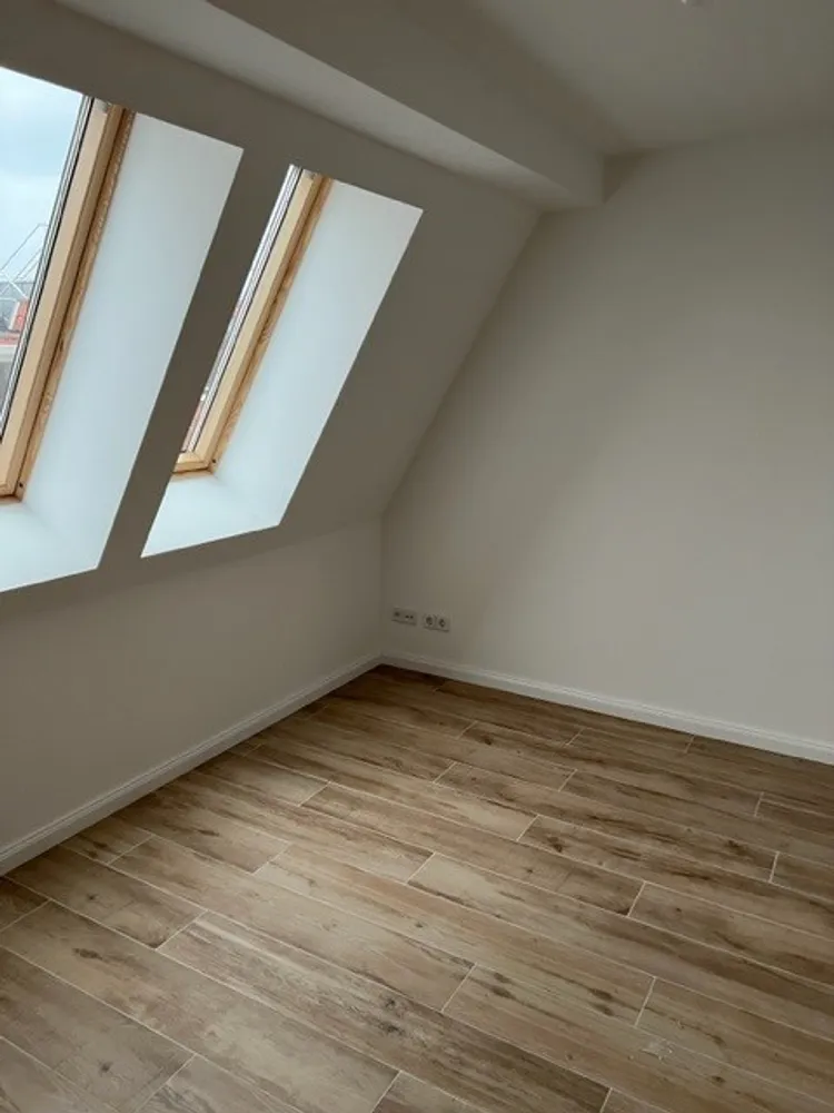 5 room apartment with 104 m² in Berlin – Photo 12